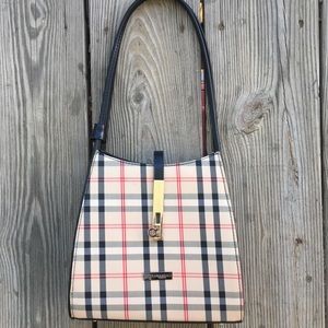 BURBERRY LONDON UNIQUE PURSE